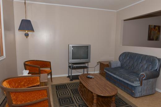 Thunderhill Motel And Suites Swan River Bagian luar foto